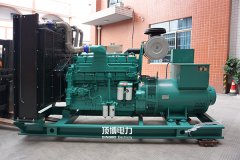 重慶康明斯1000KW柴油發(fā)電機(jī)組多少錢(qián)一臺(tái)